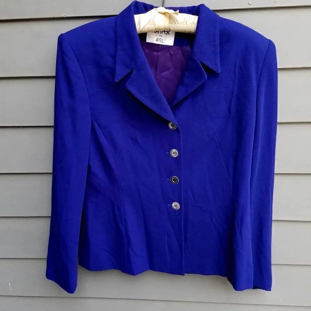 Kasper 4 Button Lined Blue Blazer Check Measurements